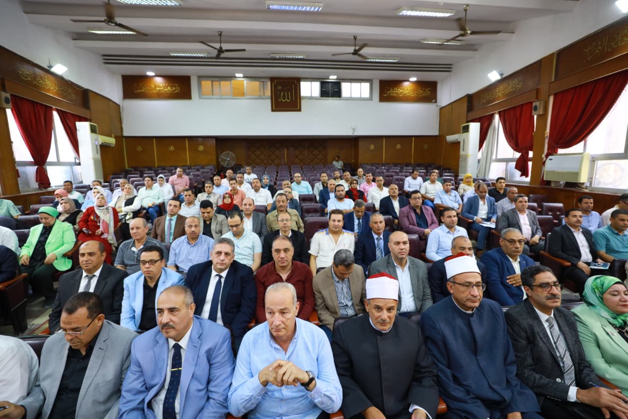 الحضور بالمجلس الحضور بالمجلس