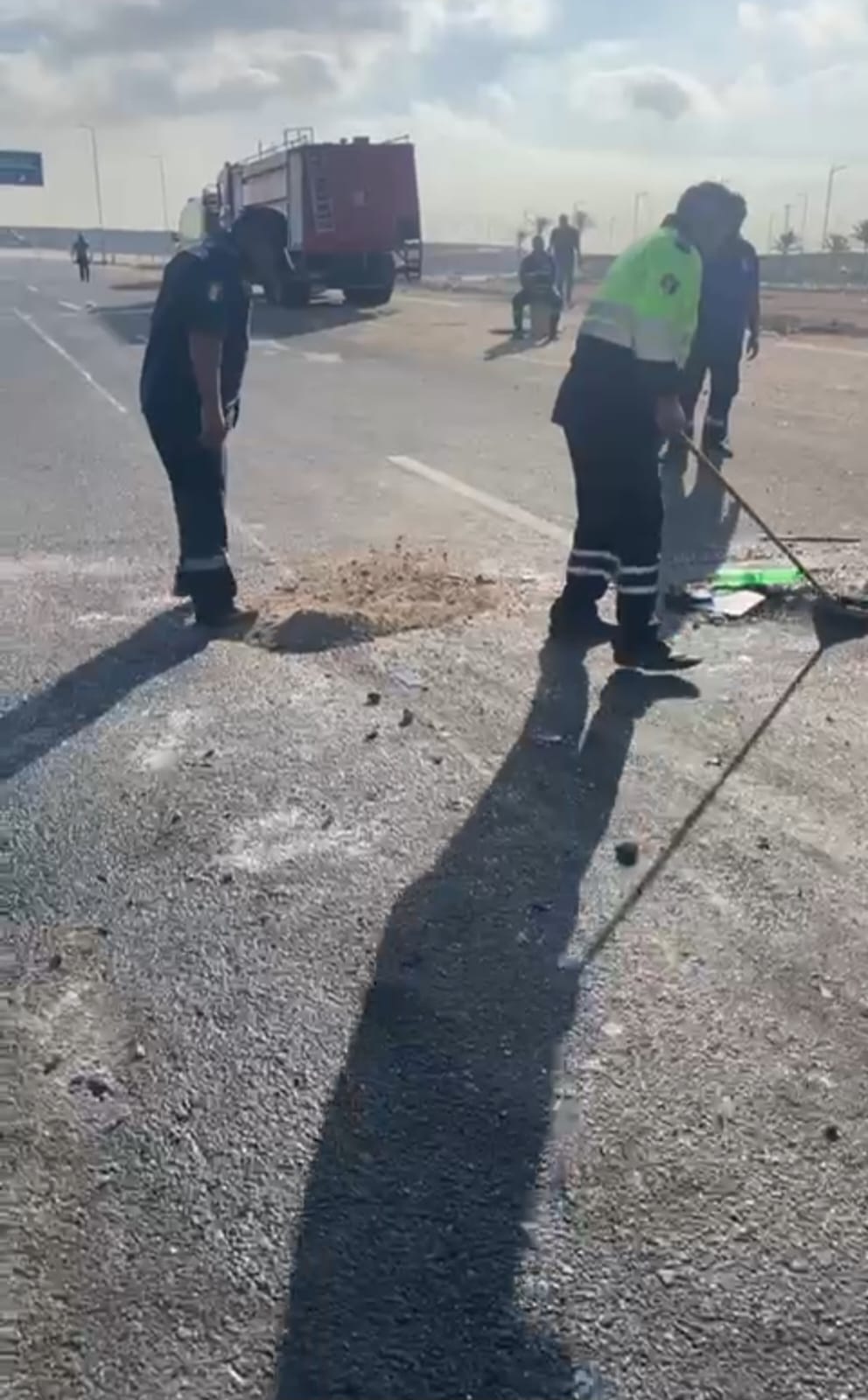  حادث انقلاب أتوبيس بطريق جنيفا نطاق مدينة بدر (3)