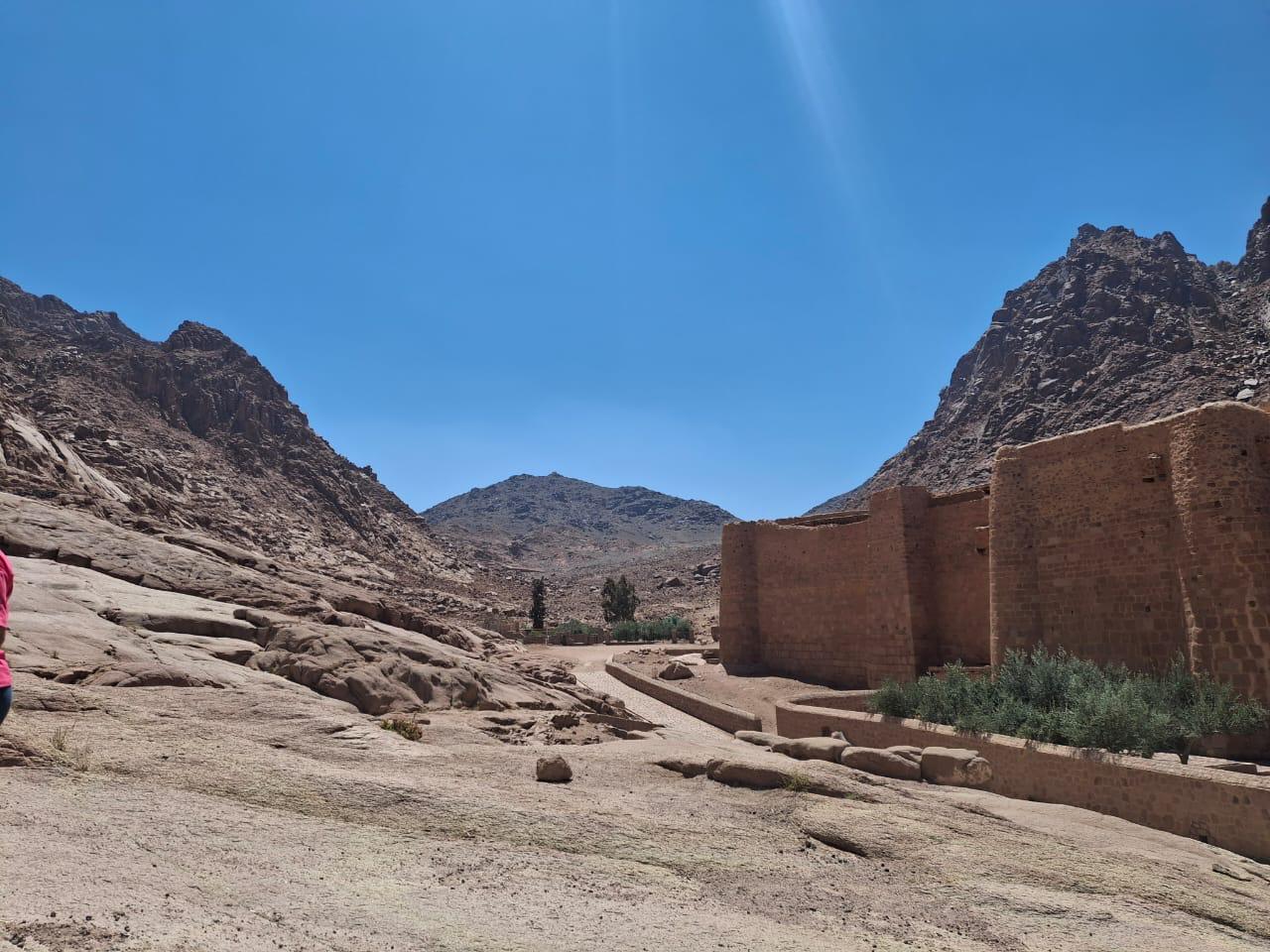 ملتقى دهب العربى الأول للرسم والتصوير (2)