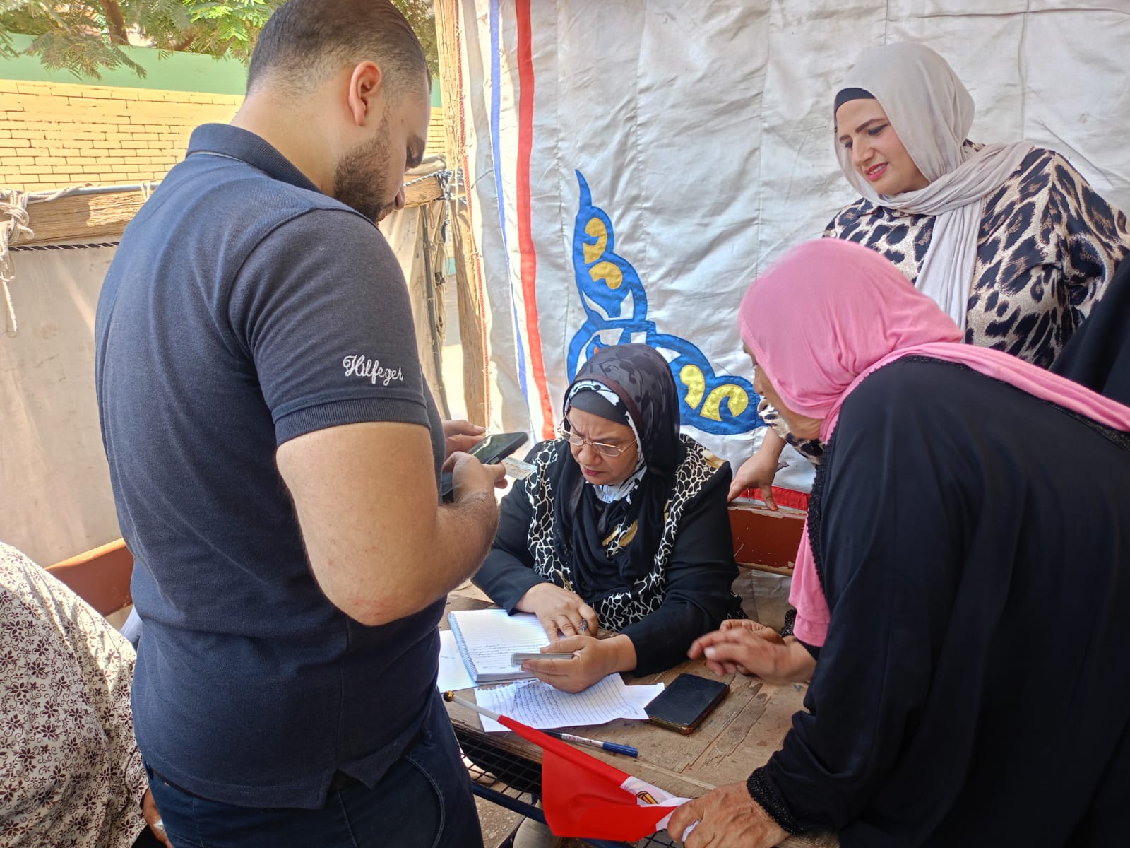 اللجان الإنتخابية