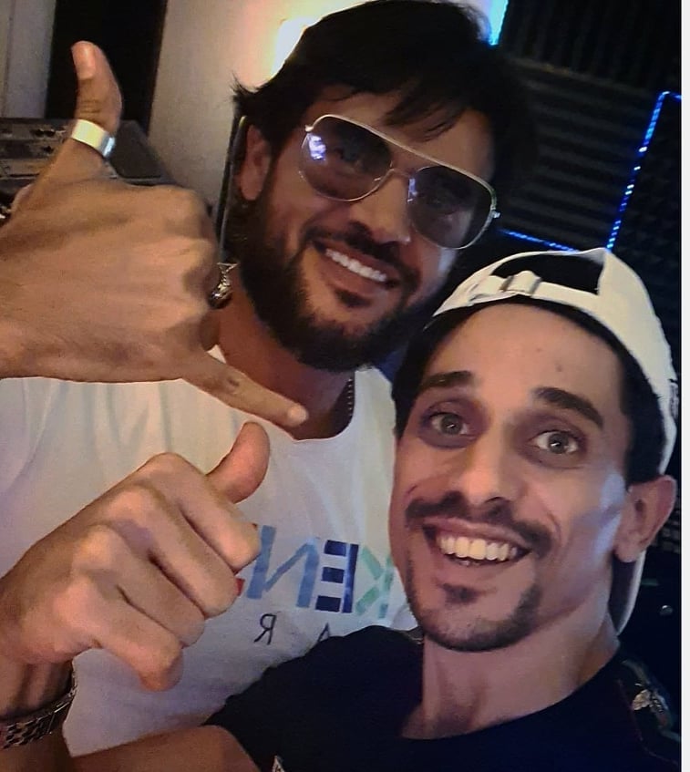 سامو زين مع الملحن والموزع معتز أمين سامو زين مع الملحن والموزع معتز أمين