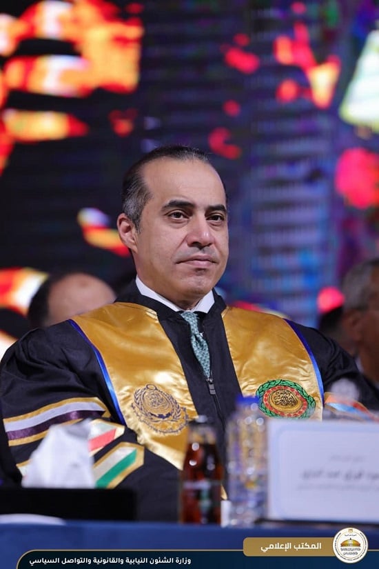 أثناء الاحتفال  (5)
