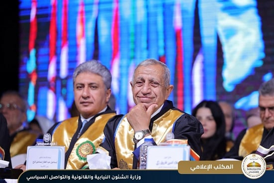 أثناء الاحتفال  (4)