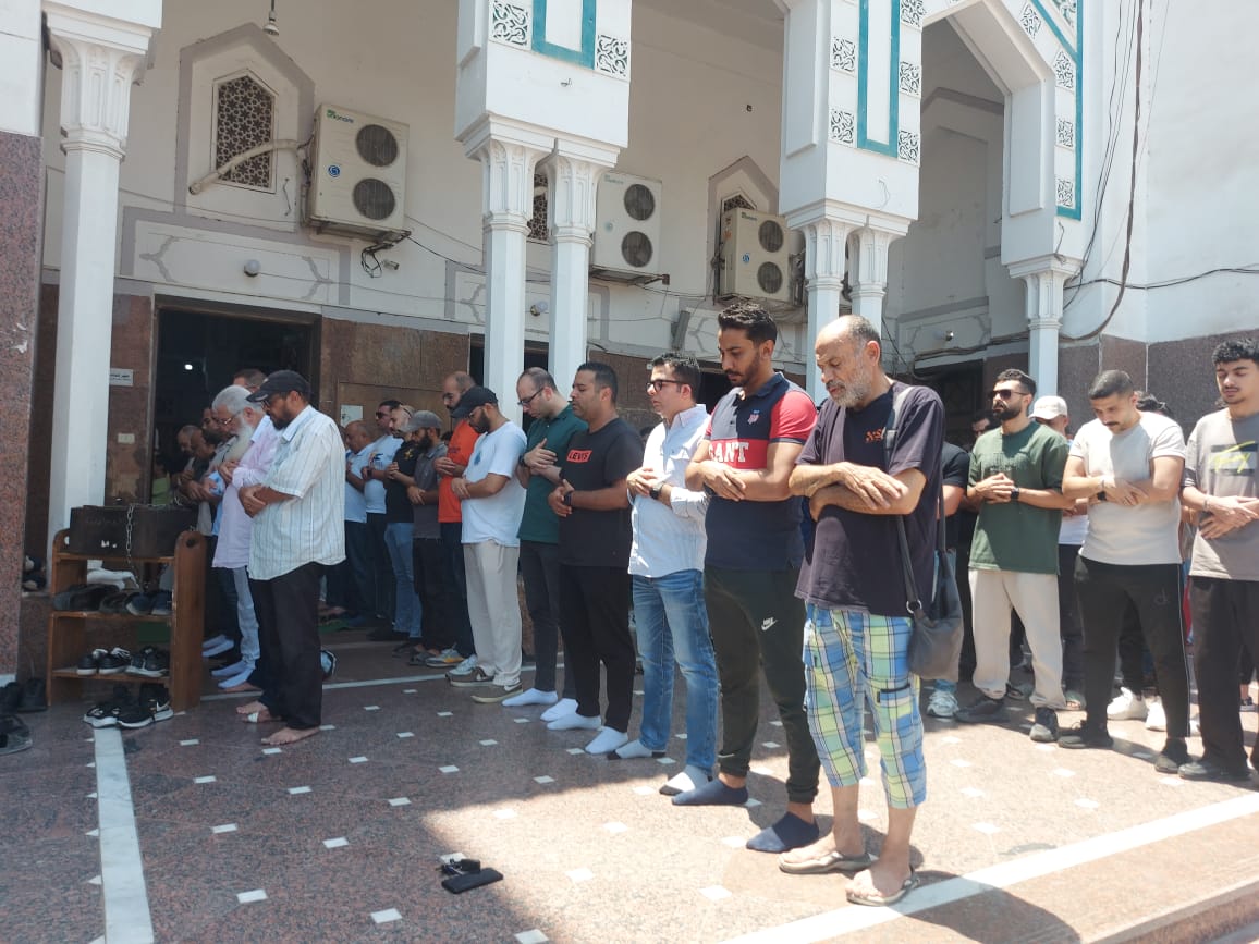 تشييع جثمان اللاعب محمد أبو النجا (5)
