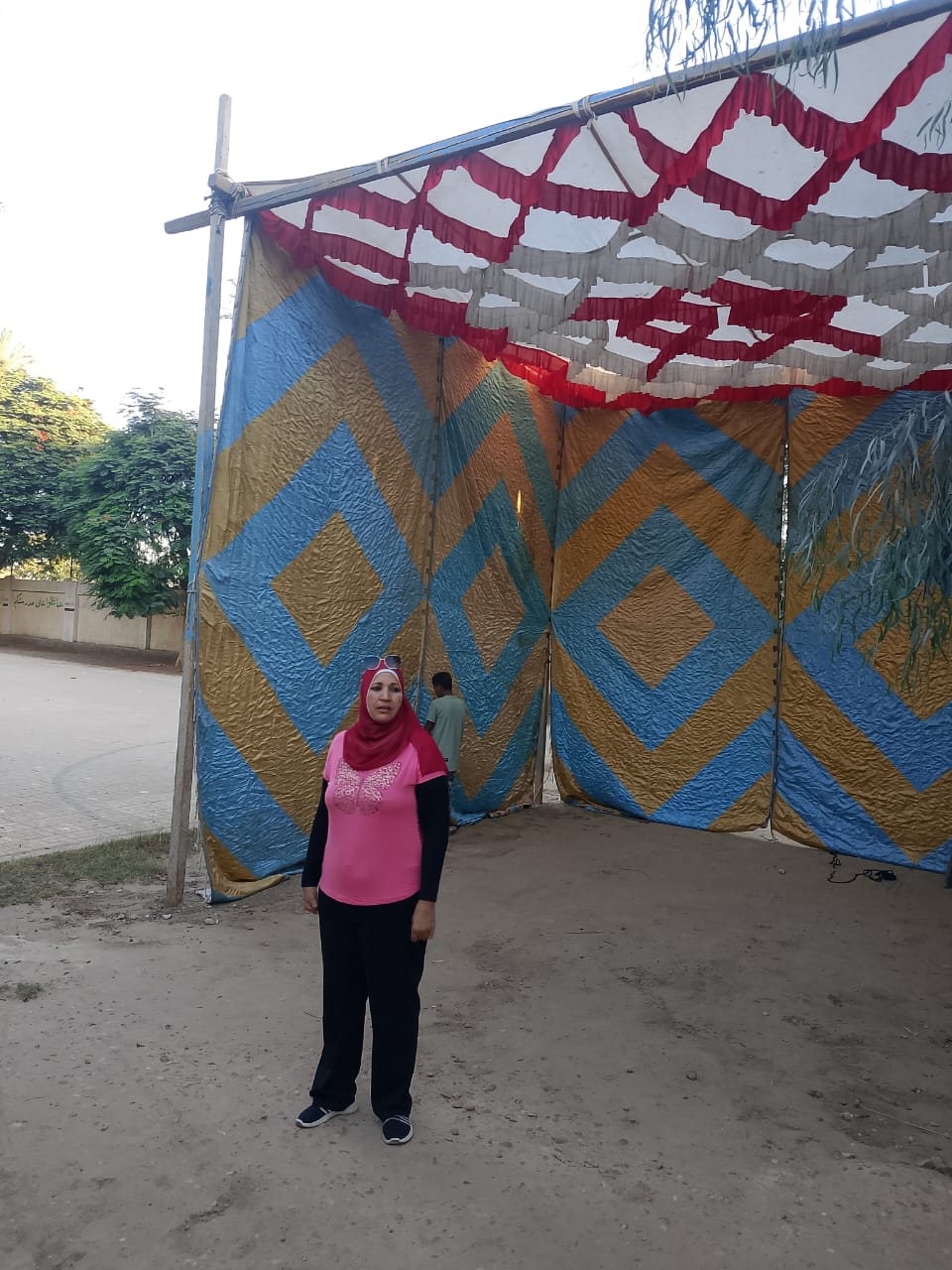 مدخل مقر إنتخابى 