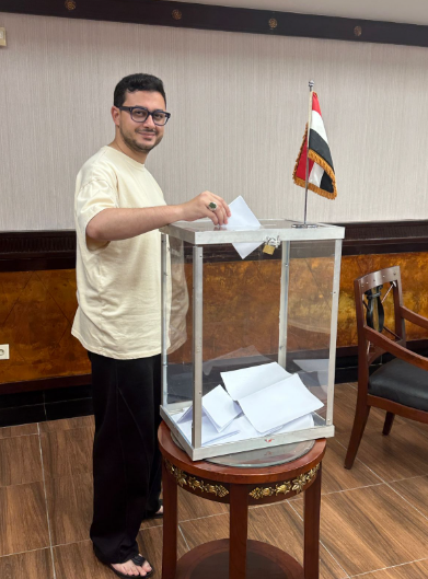 مصطفى عاطف
