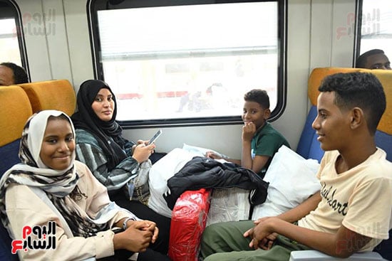 مغادرة السودانيين  (18)