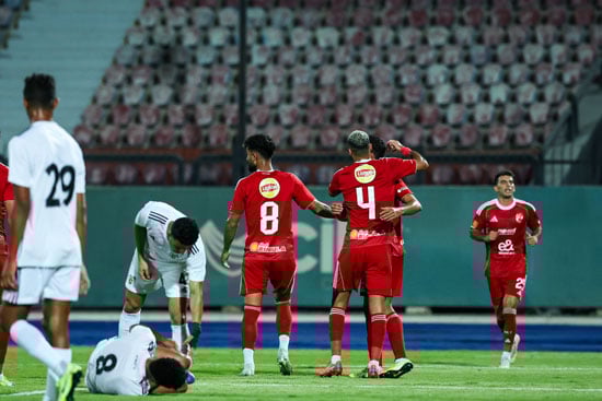 احتفال لاعبى الأهلى