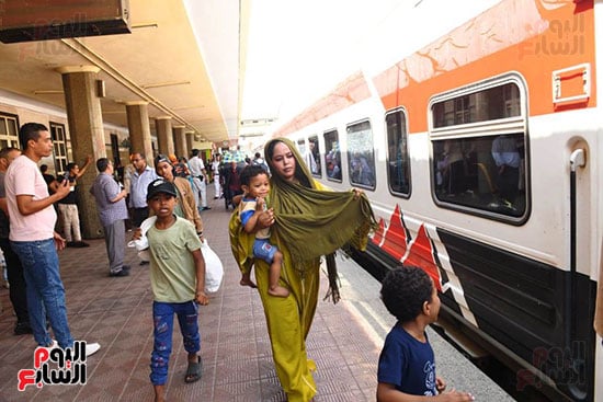مغادرة السودانيين  (4)