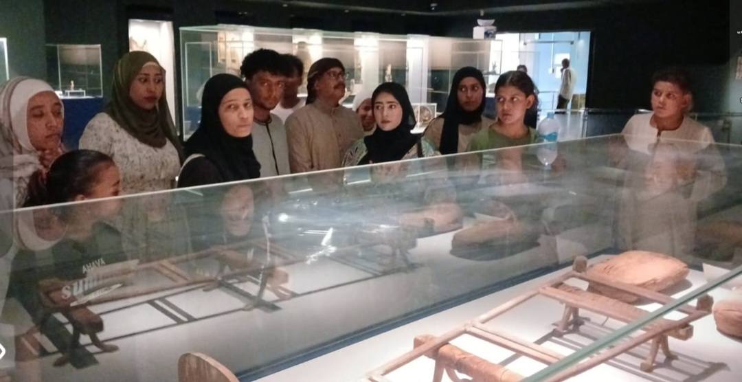 زيارات يومية من أهالى الأقصر لمتحف التحنيط زيارات يومية من أهالى الأقصر لمتحف التحنيط
