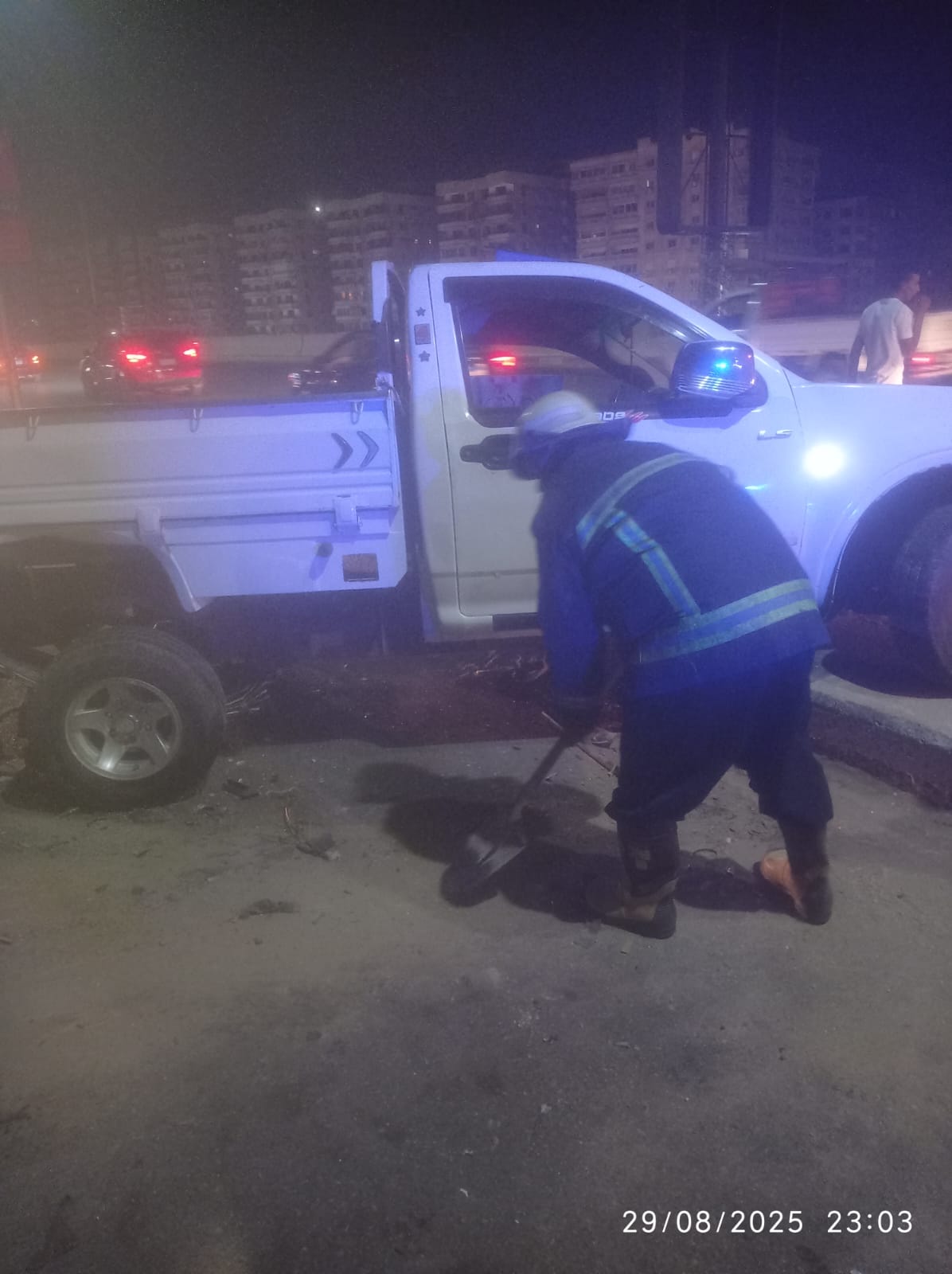 حادث تصادم سيارتين بمحور حسب الله الكفراوى (3)