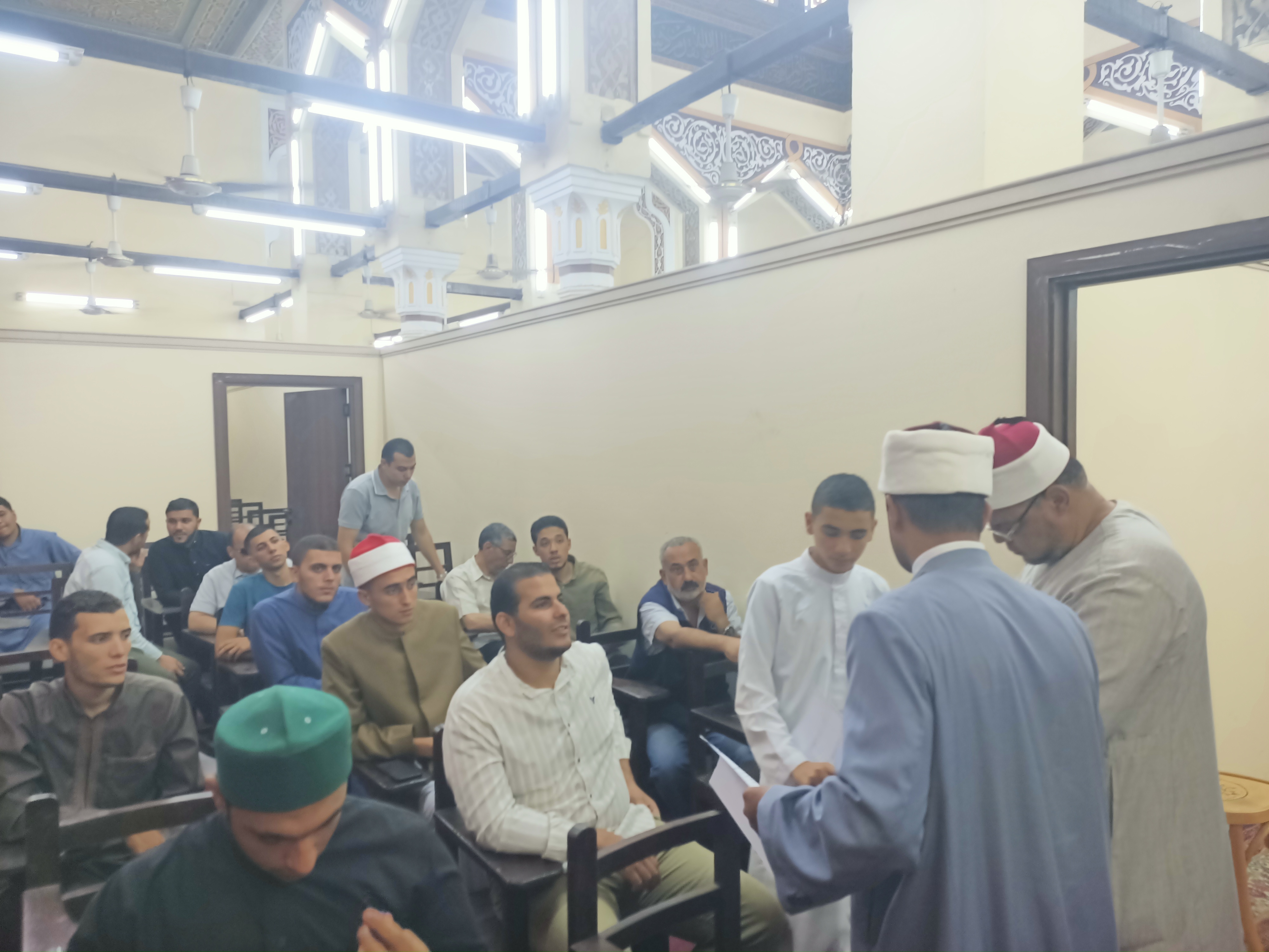 المتسابقون