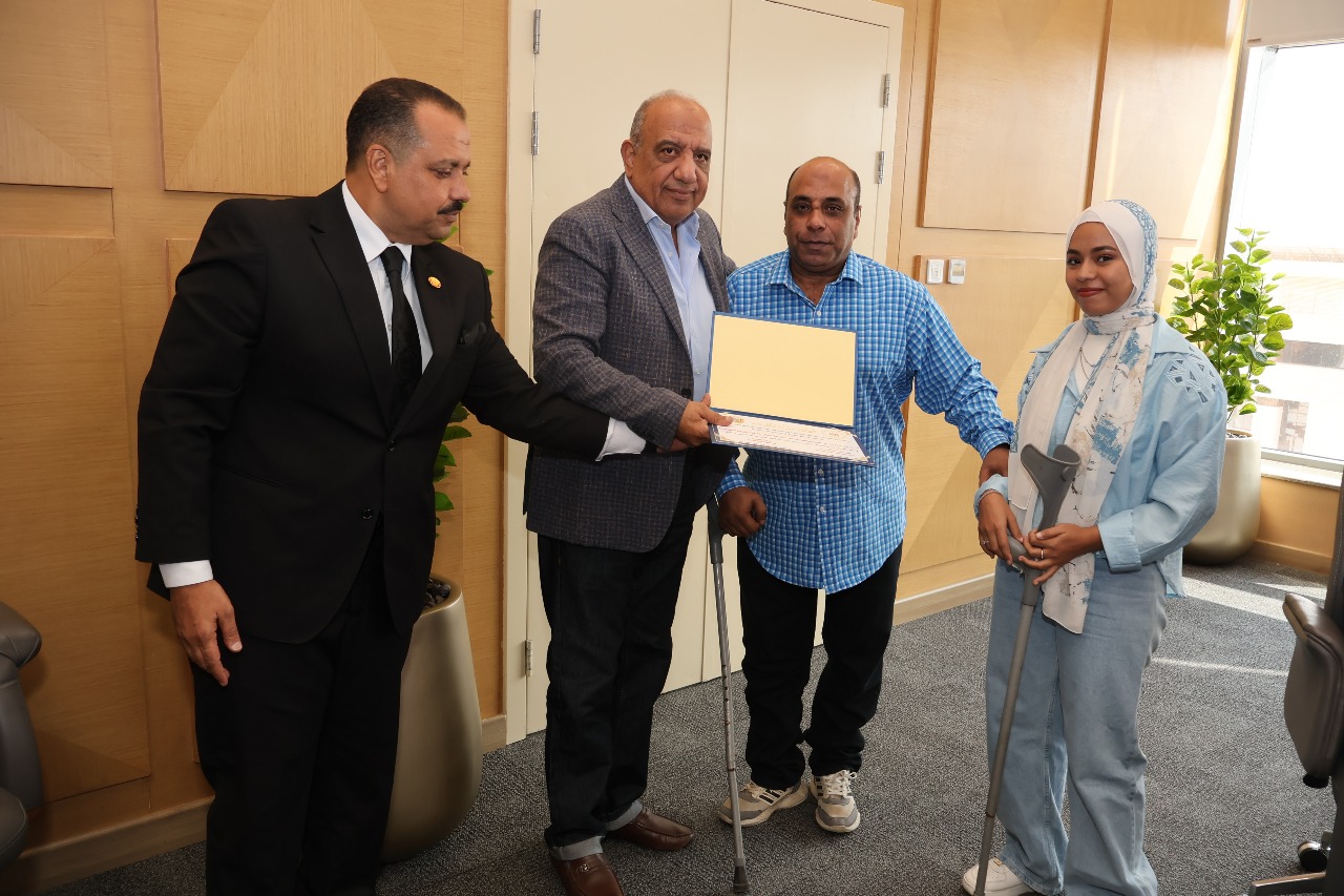 7f70965a-2631-4f21-b3bf-74a25103c698