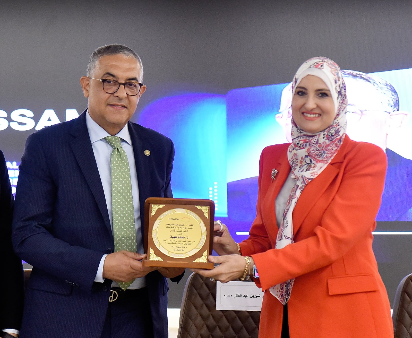 5ad571da-0b12-4153-b7ec-bb86b7e559da 5ad571da-0b12-4153-b7ec-bb86b7e559da