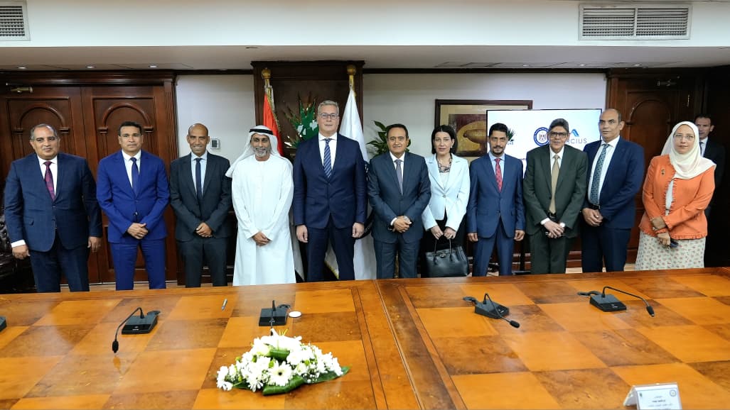 وزير البترول والثروة المعدنية يشهد التوقيع بين إيجاس و اركيوس انرجي وزير البترول والثروة المعدنية يشهد التوقيع بين إيجاس و اركيوس انرجي