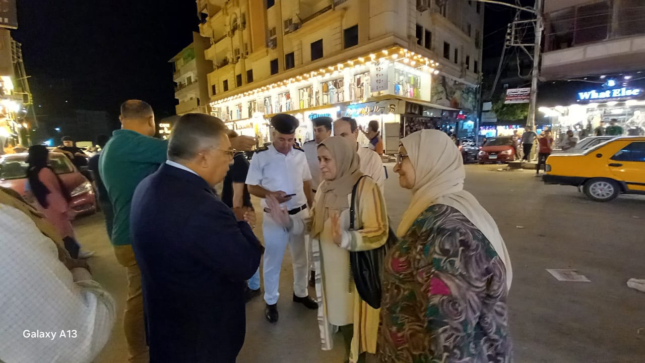 محافظ الدقهلية خلال الحملة محافظ الدقهلية خلال الحملة