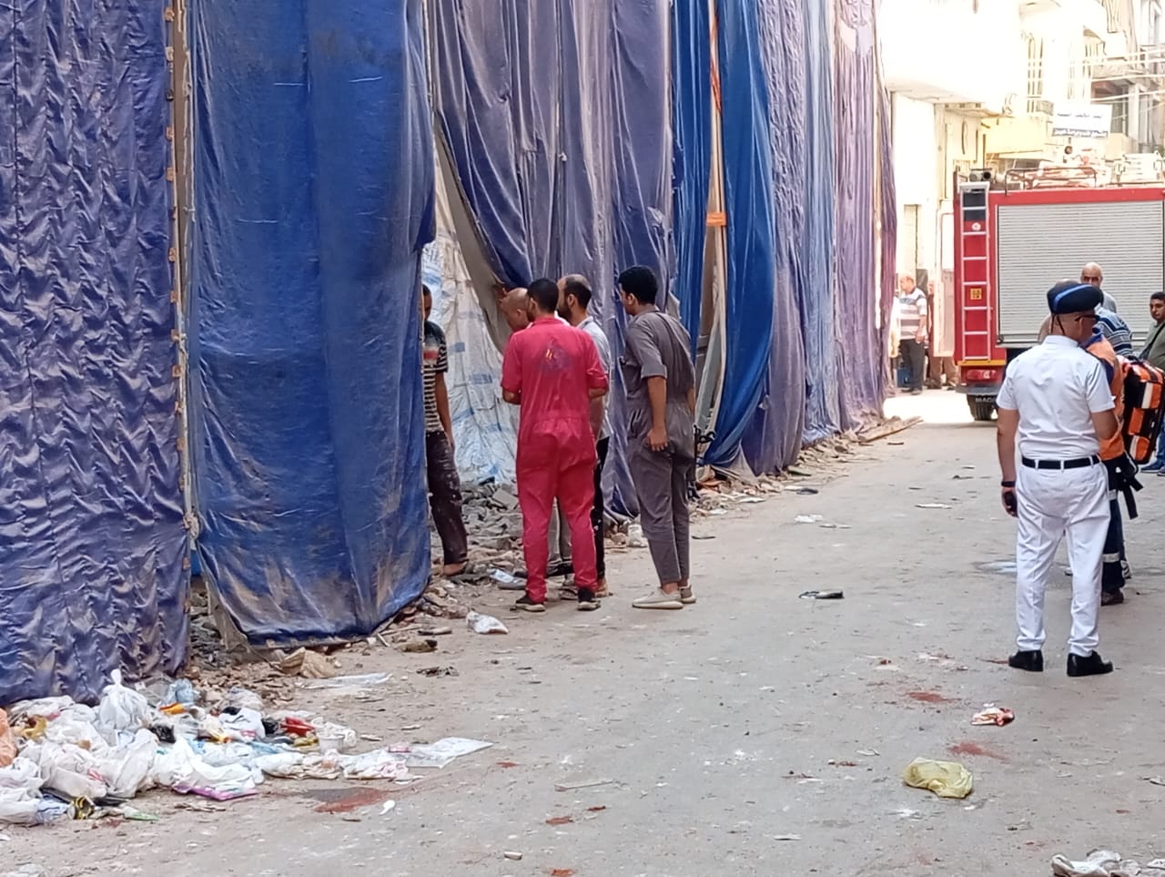 انهيار طوابق منزل بالمنصورة أثناء تنفيذ قرار إزالة (8)