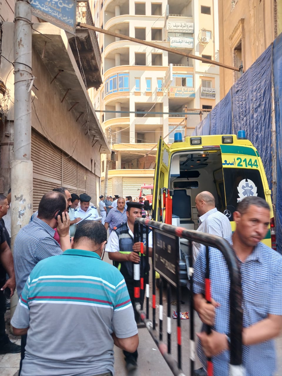 انهيار طوابق منزل بالمنصورة أثناء تنفيذ قرار إزالة (5)
