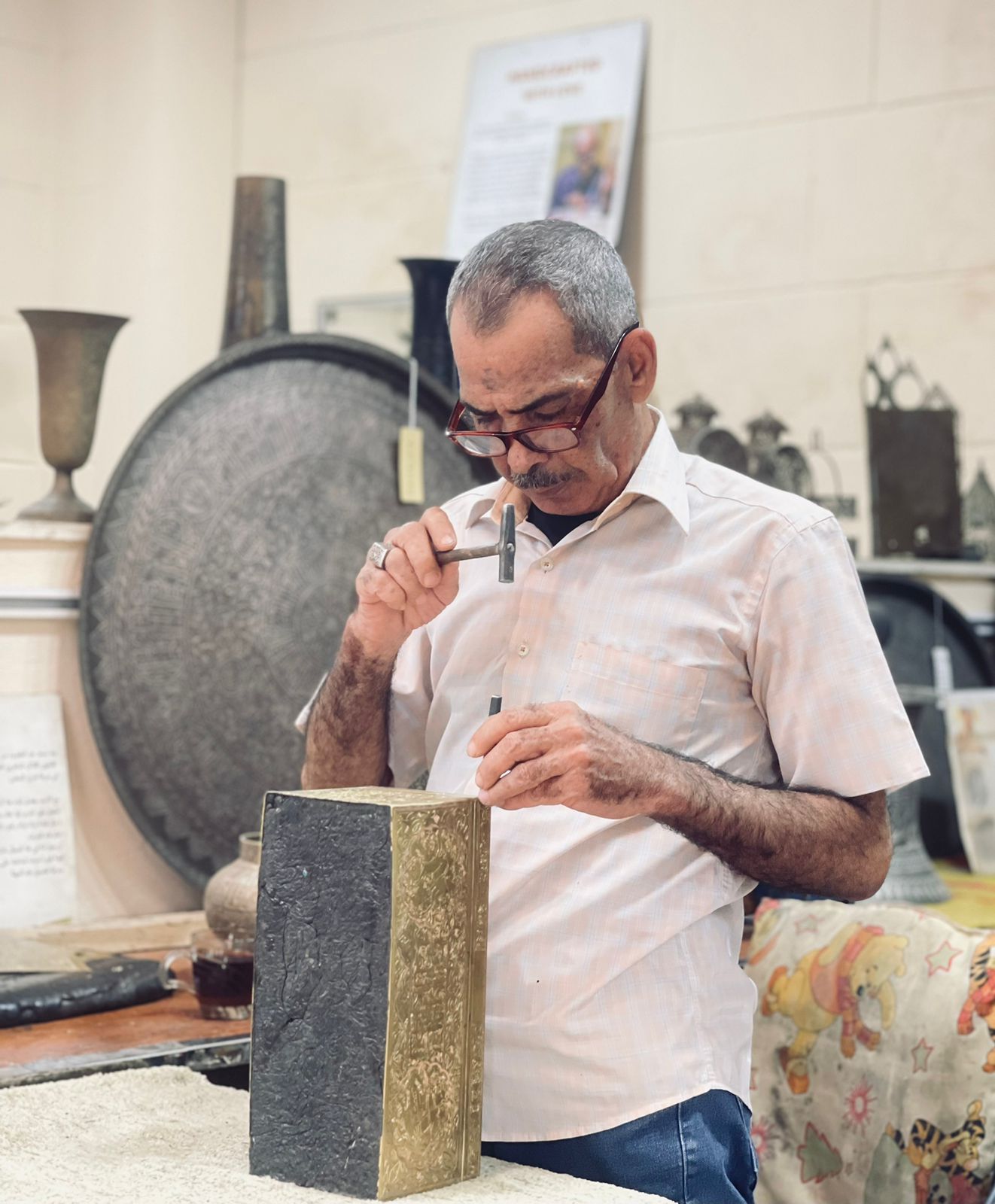 مسعد عبد المقصود أثناء عمله
