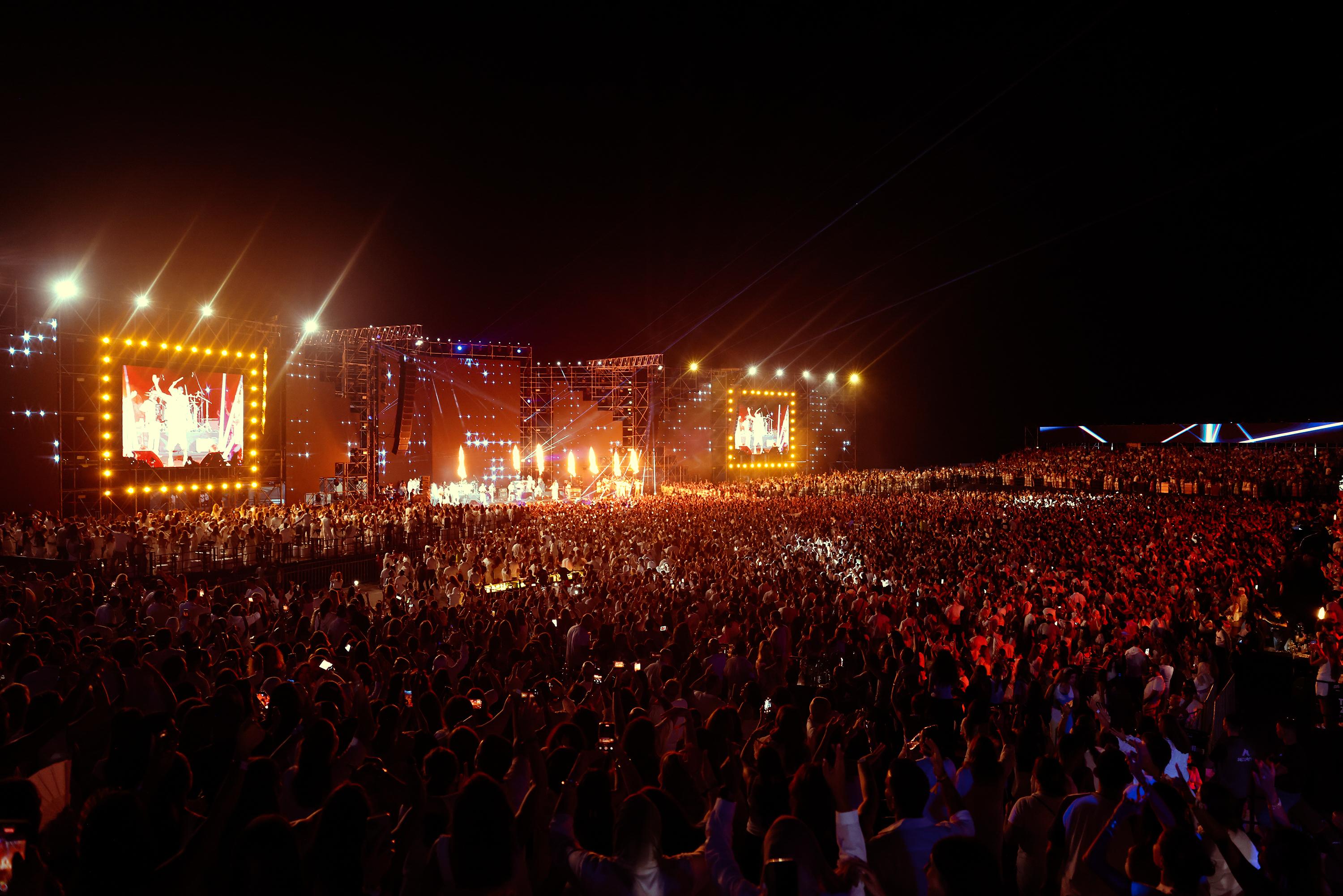 حفل عمرو دياب (6)