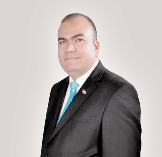 الدكتور-يوسف-العبد الدكتور-يوسف-العبد