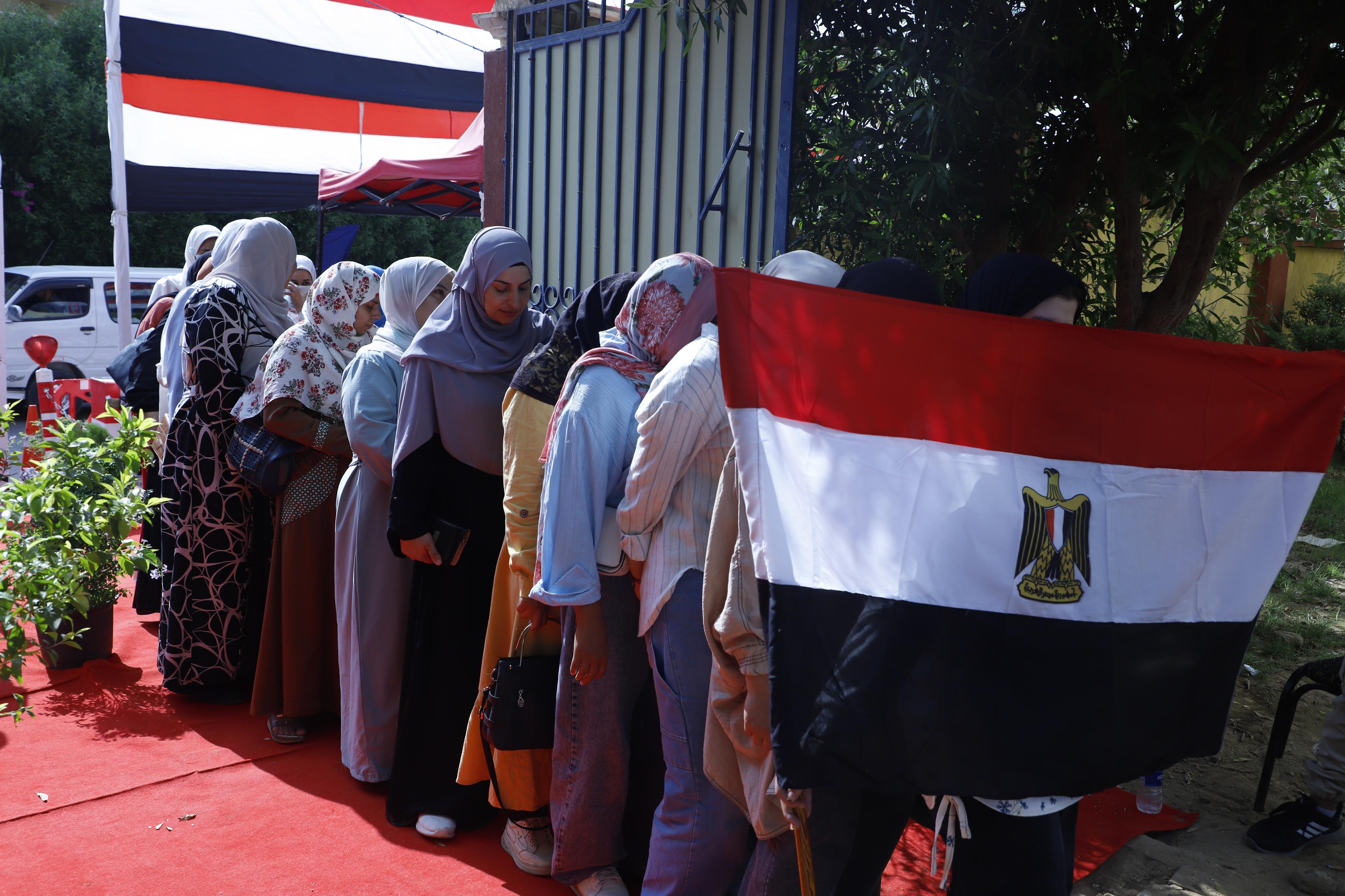 حضور ملحوظ للسيدات