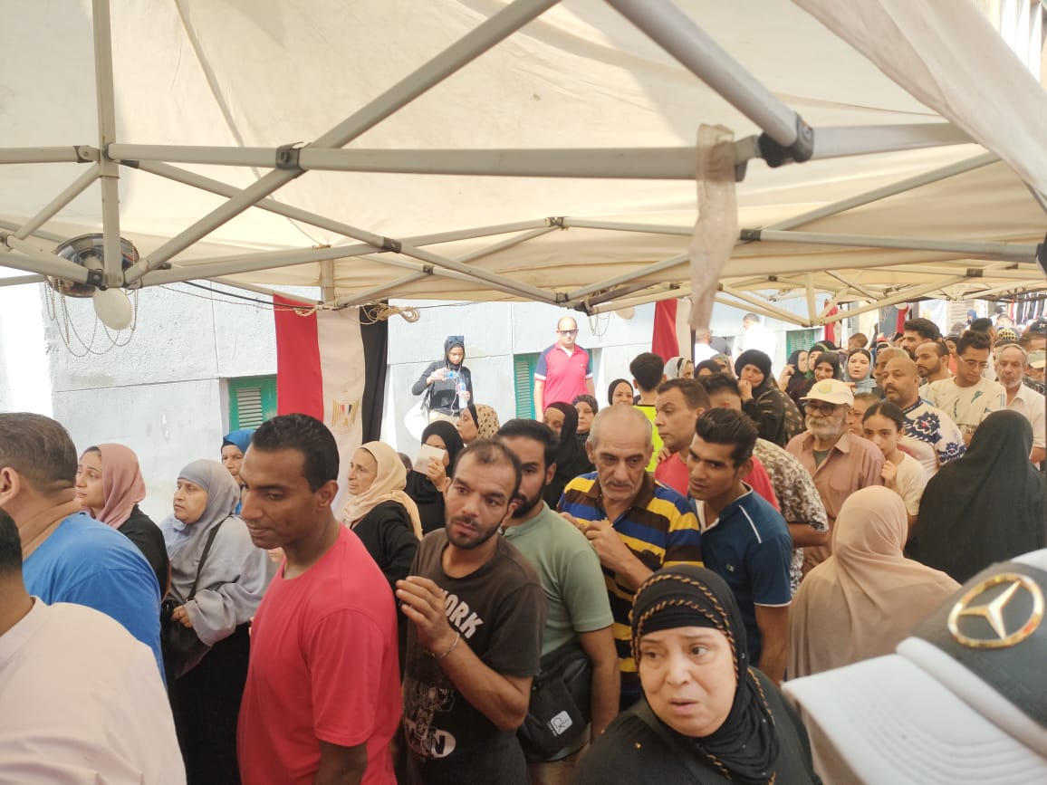 التوافد على الانتخابات