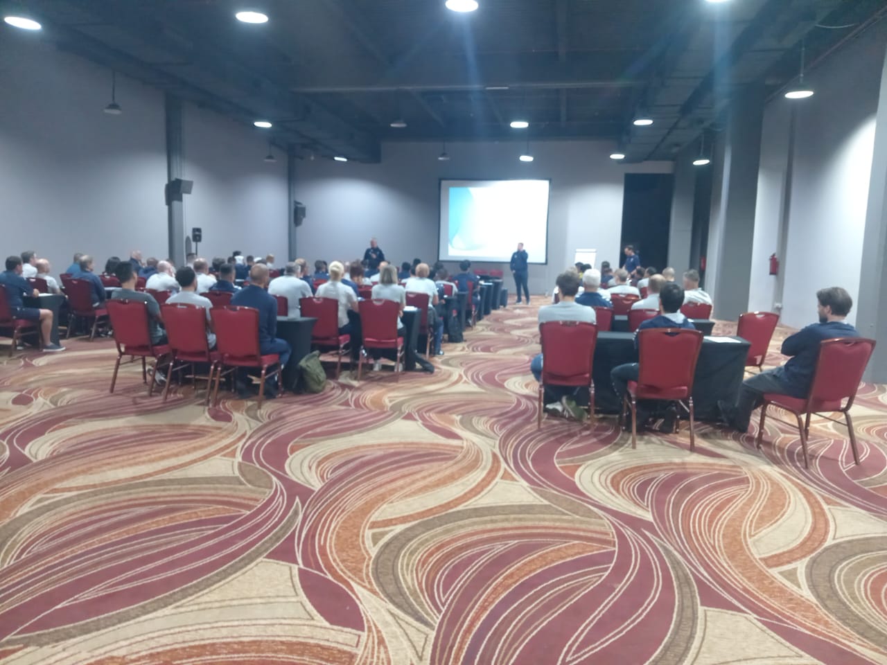 ترتيبات بطولة العالم للناشئين ترتيبات بطولة العالم للناشئين