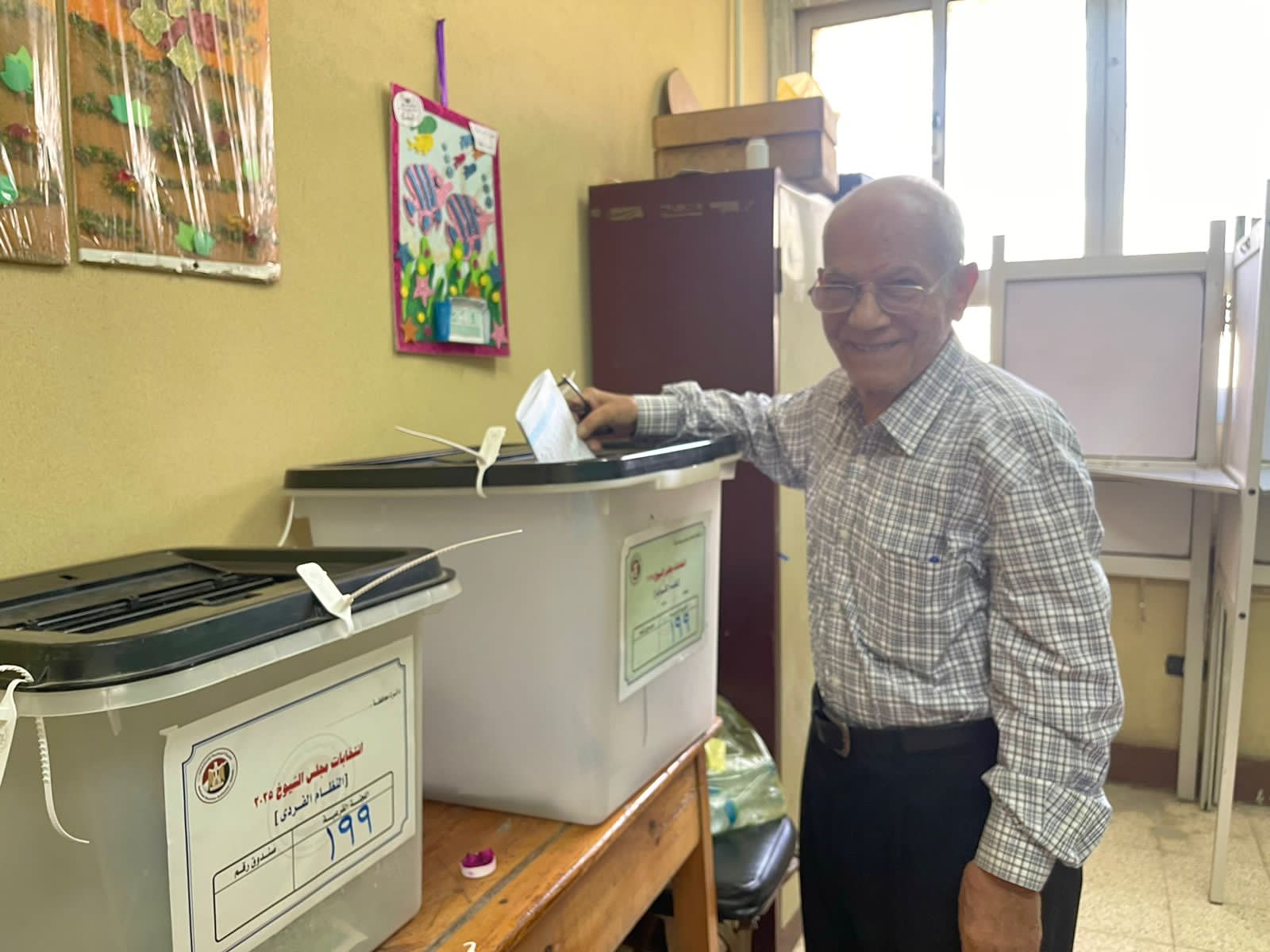 كبار السن يتصدرون المشهد فى انتخابات مجلس الشيوخ