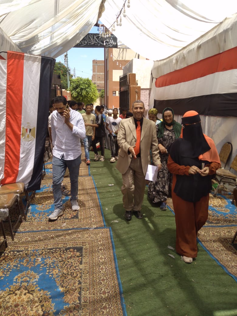 جانب من مشاركة النساء