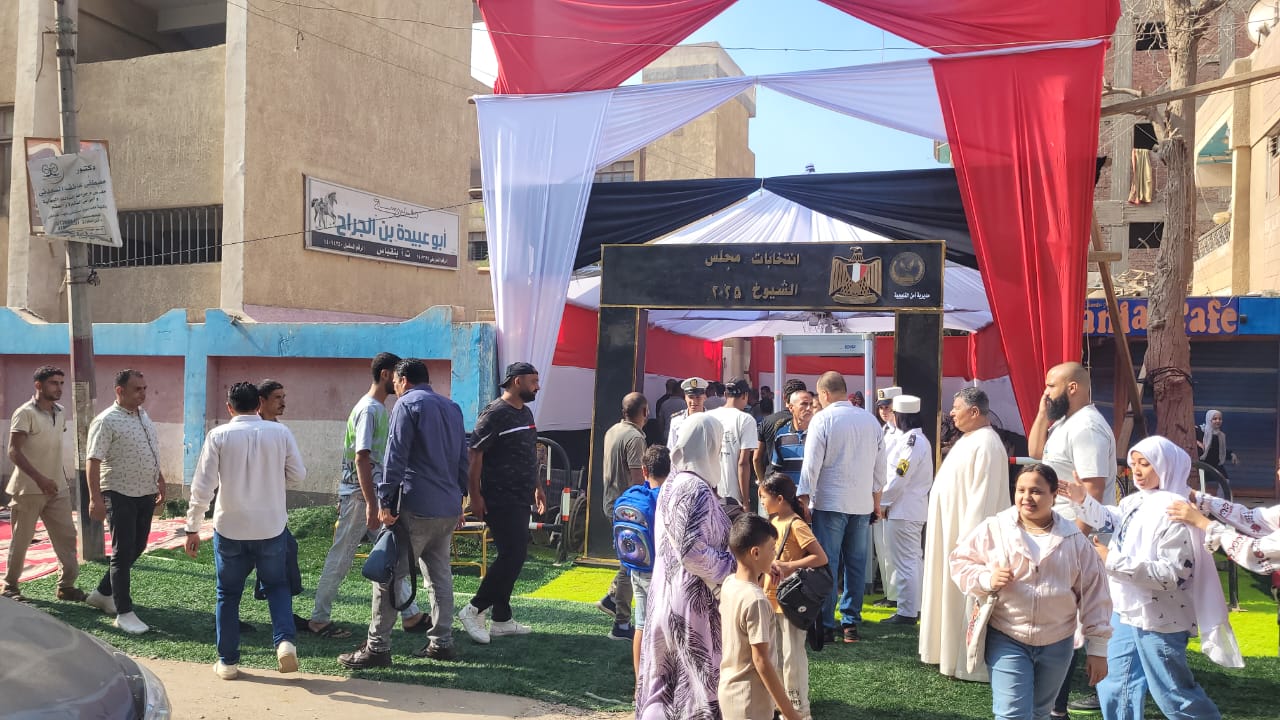 قبل الدخول لمقار اللجان