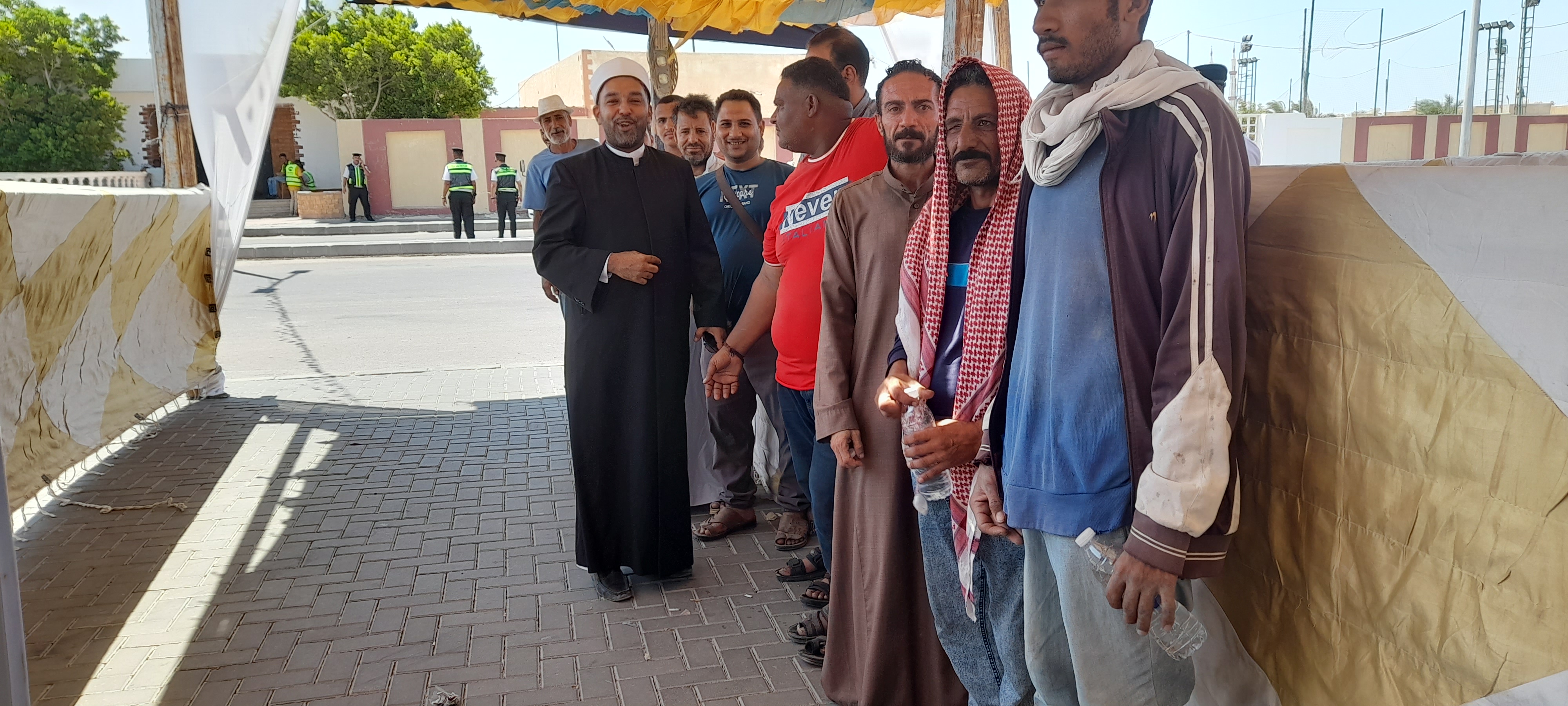 ائمة الاوقاف تحث المواطنين على المشاركة ائمة الاوقاف تحث المواطنين على المشاركة