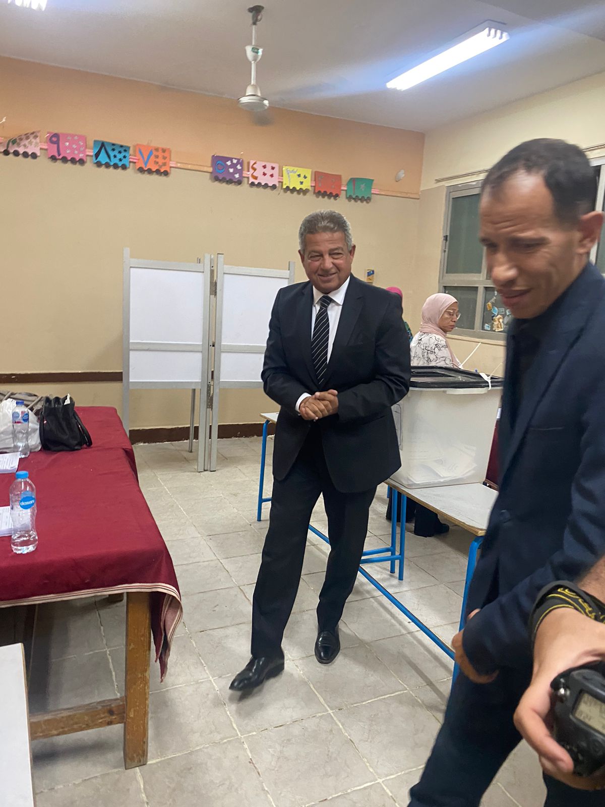 خالد عبد العزيز