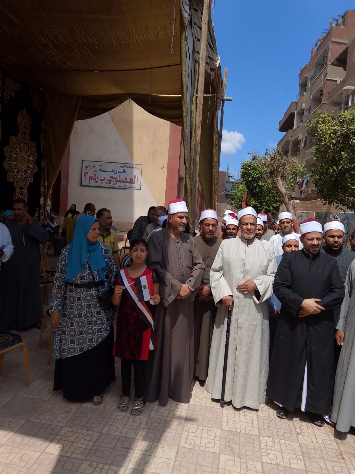 احتشاد العمال للمشاركة بالانتخابات