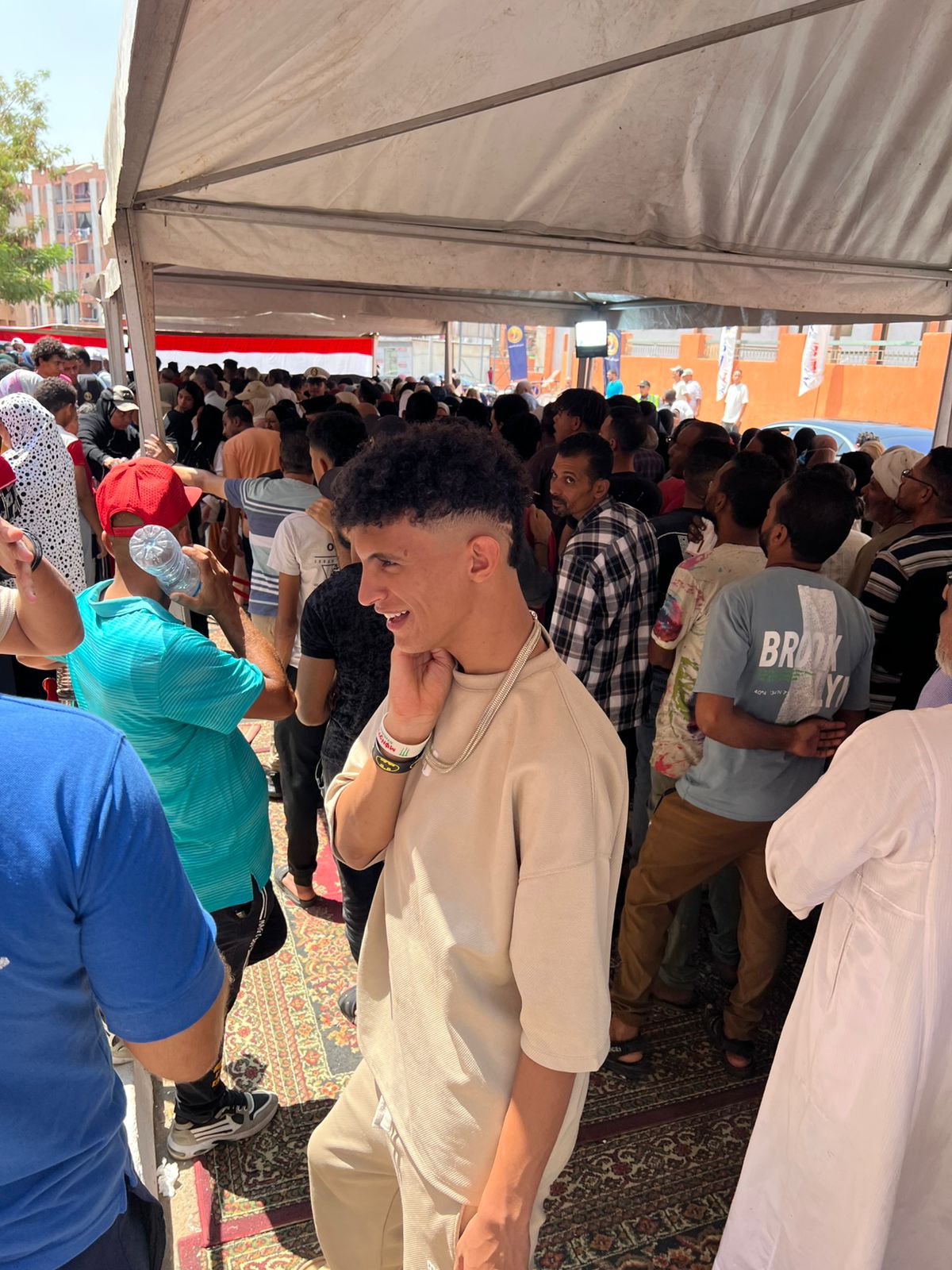 حضور مكثف للشباب بانتخابات مجلس الشيوخ بالأسمرات