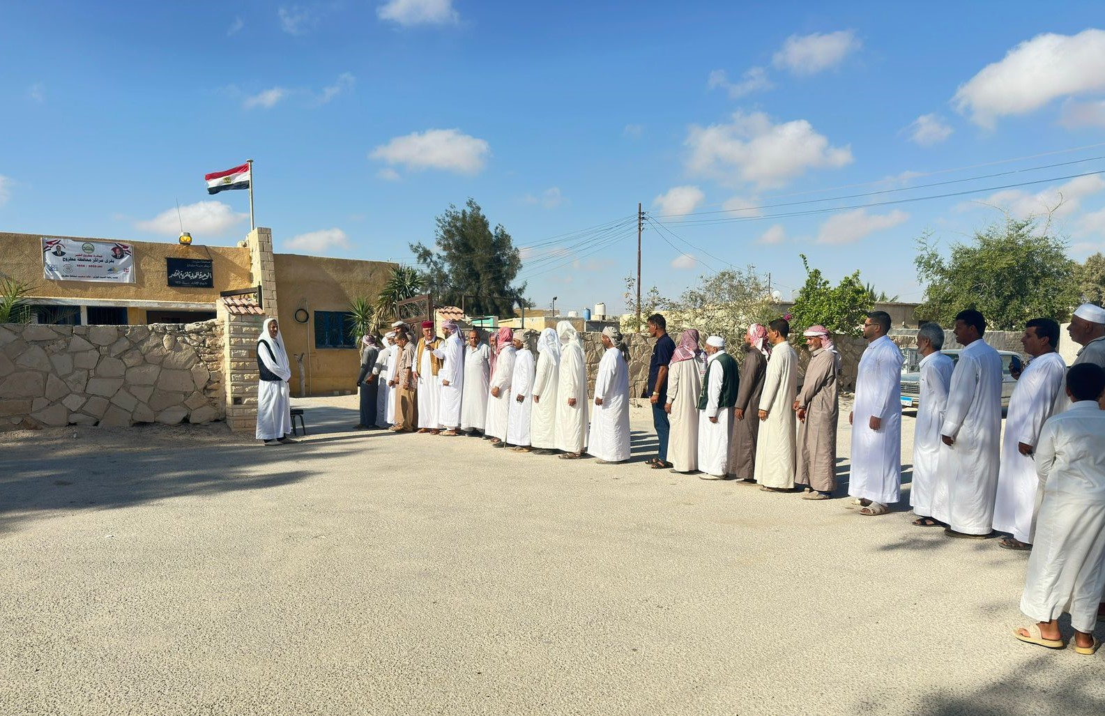 لجنة الوحدة الصحية بقرية القصر في مطروح