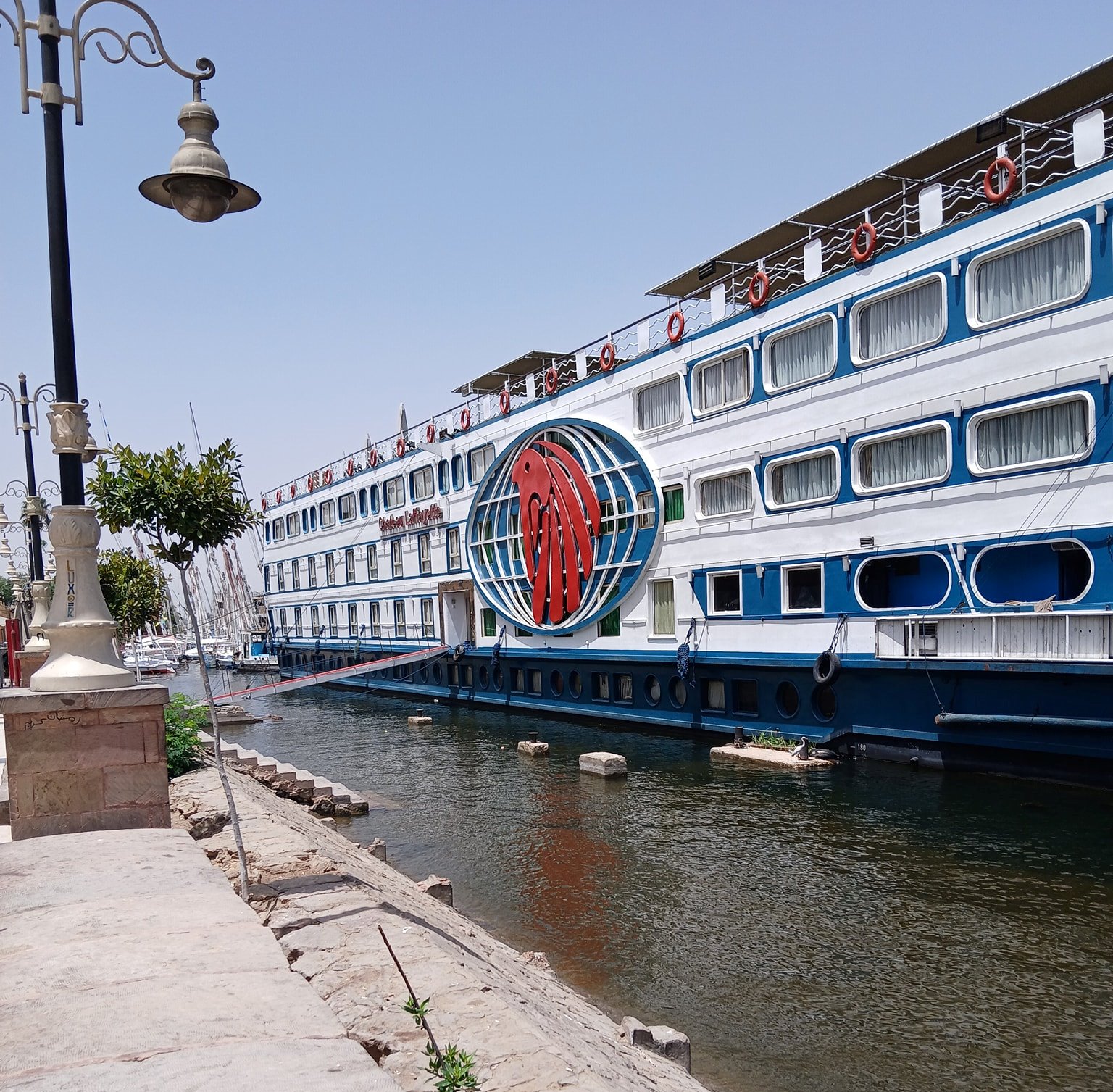 رحلات النايل كروز بين الأقصر وأسوان متعة خيالية للسائحين