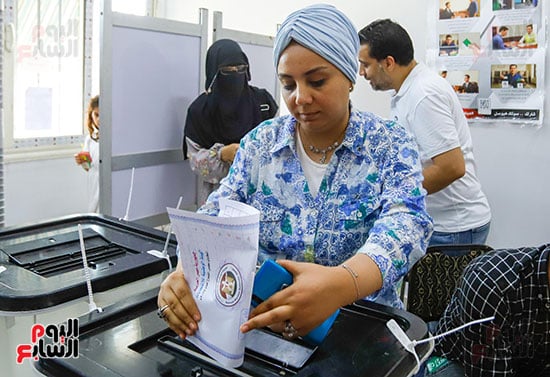 تصويت السيدات بإنتخابات مجلس الشيوخ تصويت السيدات بإنتخابات مجلس الشيوخ