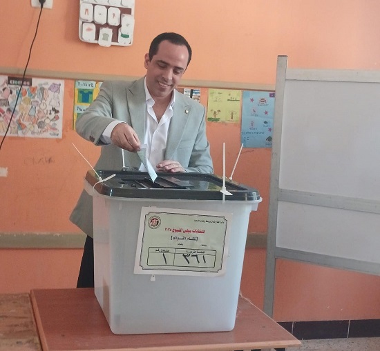 دكتور عبدالله المغازى عضو الهيئة التأسيسية لحزب الجبهة الوطنية (1)