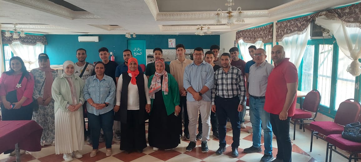 جهاز تشغيل الشباب بالإسماعيلية يجري مقابلات شخصية لشباب المحافظة للتعيين (1)