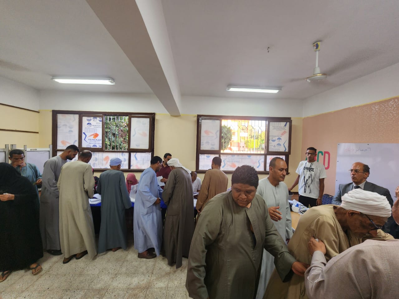 كبار السن في التوجه للتصويت في انتخابات الشيوخ بالبعيرات كبار السن في التوجه للتصويت في انتخابات الشيوخ بالبعيرات
