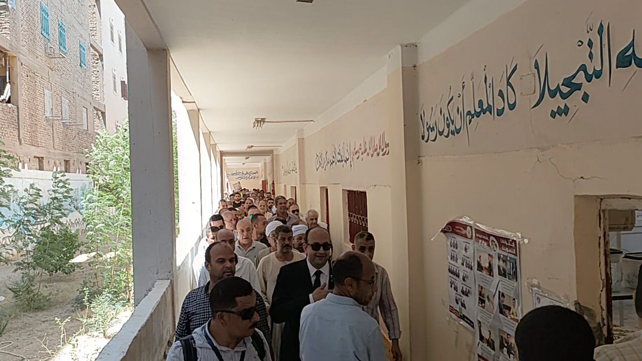 زحام الناخبين بعد ساعة الراحة 