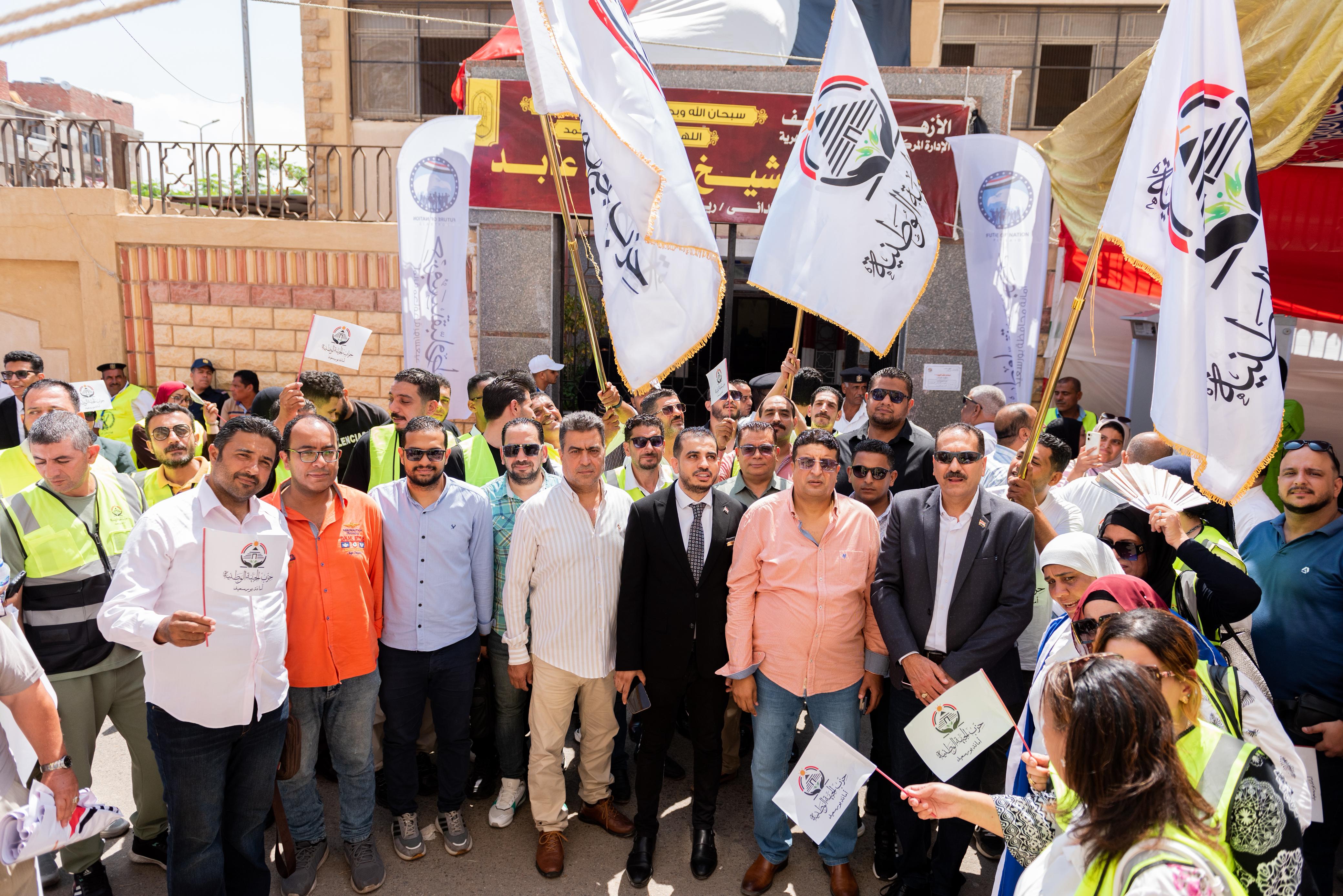 مسيرة لشباب الجبهة الوطنية تجوب أحياء بورسعيد (1)