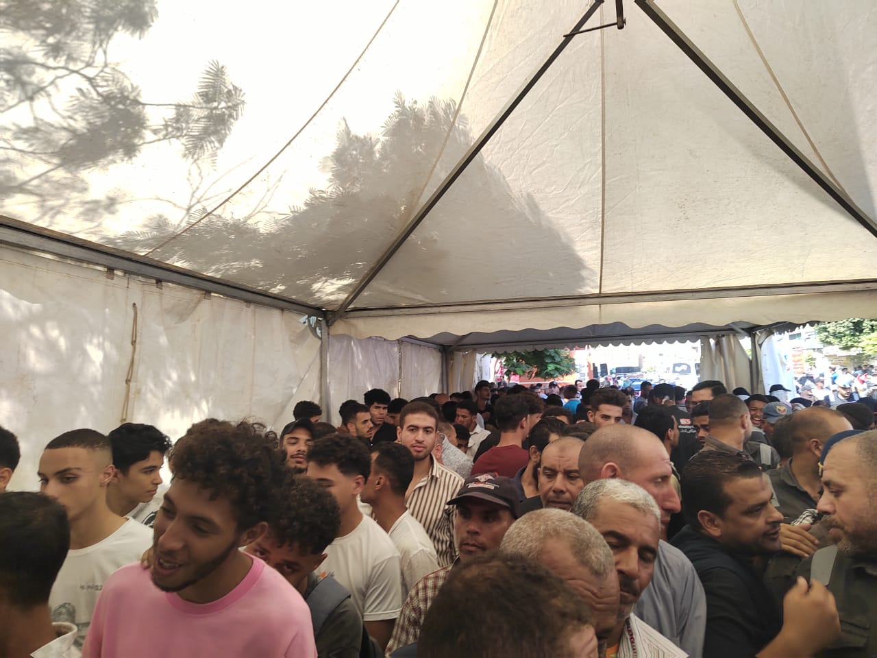 مشاركة واسعة من الشباب بلجان أكتوبر مشاركة واسعة من الشباب بلجان أكتوبر