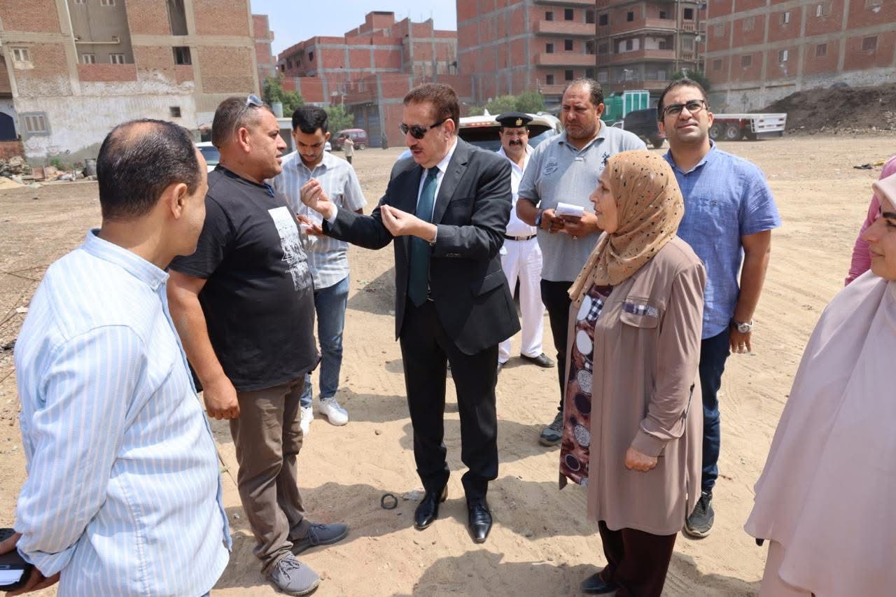 اللواء إبراهيم أبو ليمون محافظ المنوفية يتفقد مجمع مدارس البتانون الجديد اللواء إبراهيم أبو ليمون محافظ المنوفية يتفقد مجمع مدارس البتانون الجديد
