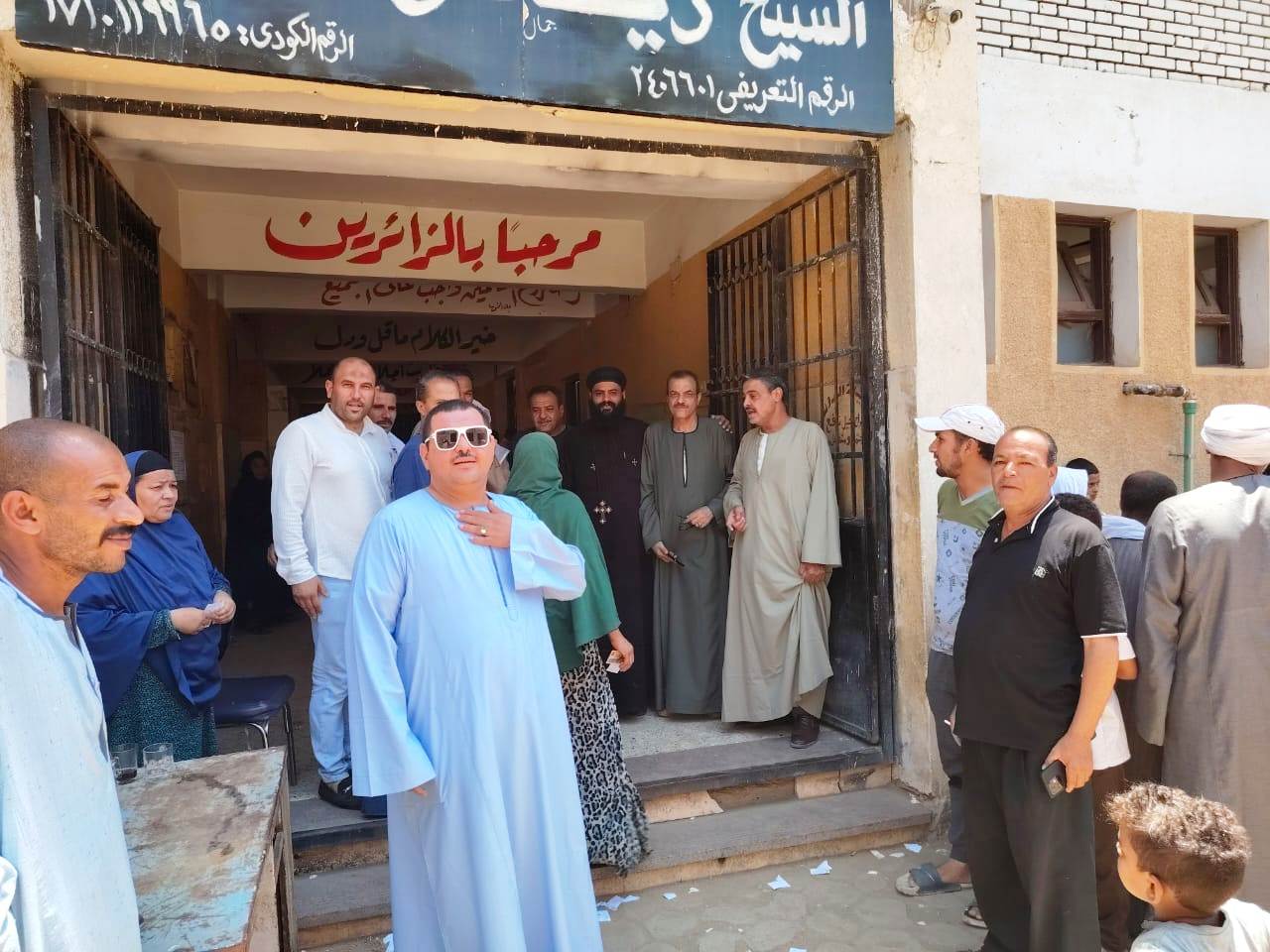 الناخبون بقرية الشيخ زياد بالمنيا (3)