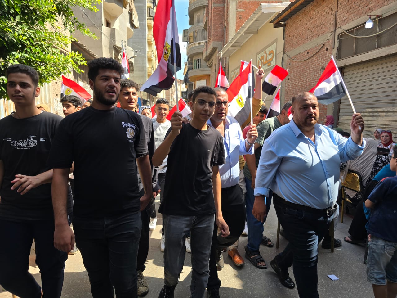 مسيرة شبابية بدمياط لتوعية المواطنين مسيرة شبابية بدمياط لتوعية المواطنين