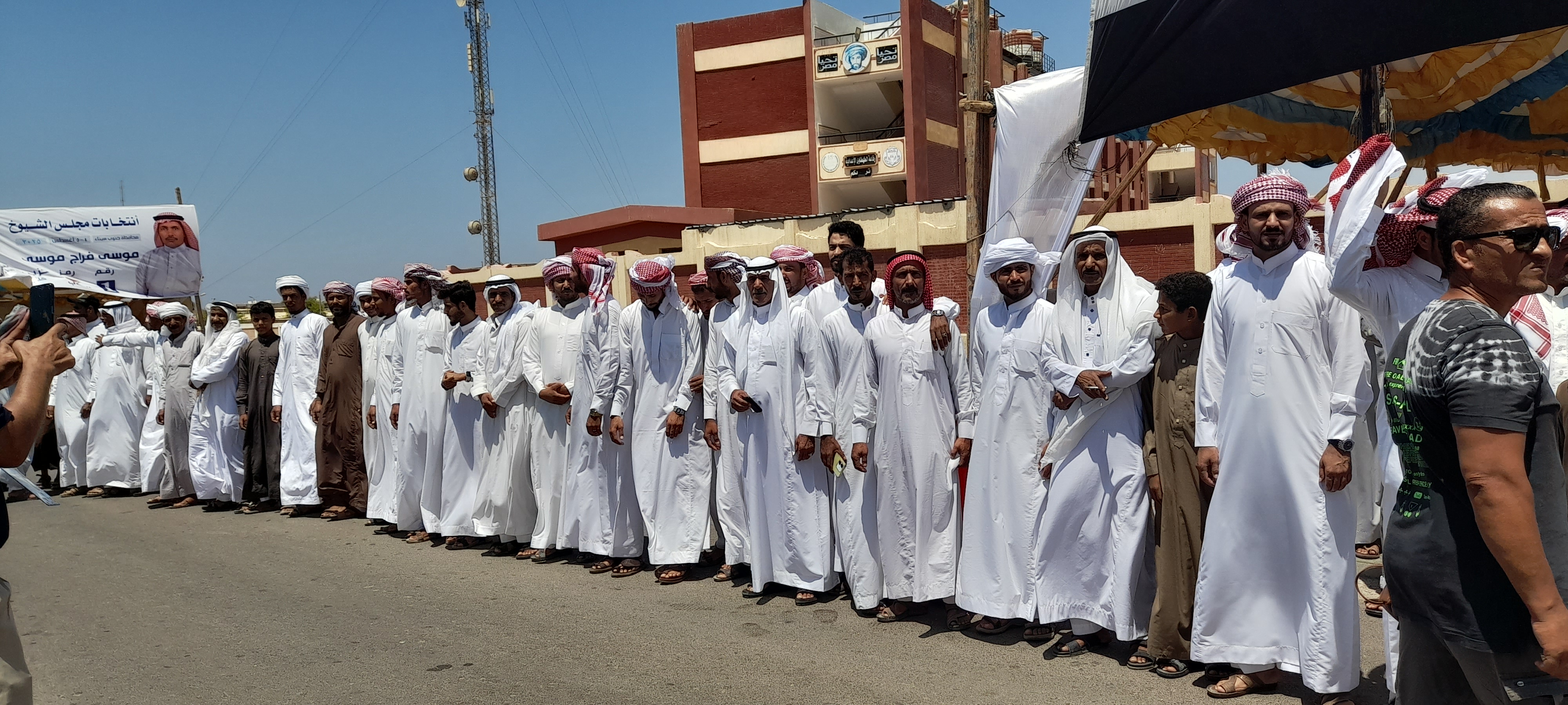 توافد على لجان مدينة الطور فى جنوب سيناء (1)