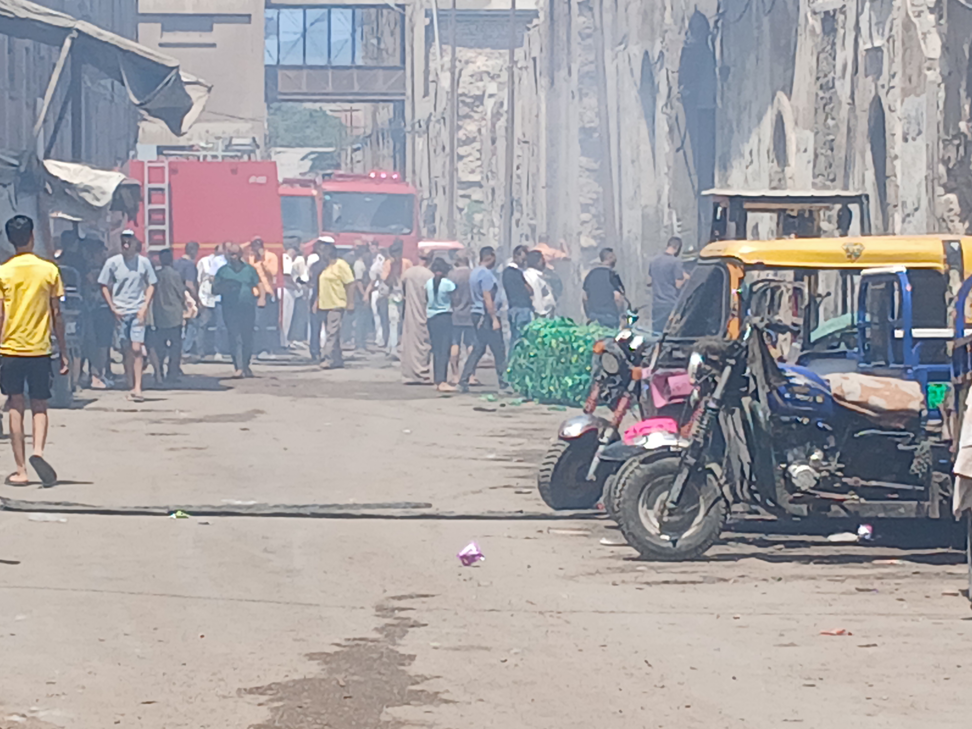حريق مخزن بلاستيك في الإسكندرية حريق مخزن بلاستيك في الإسكندرية