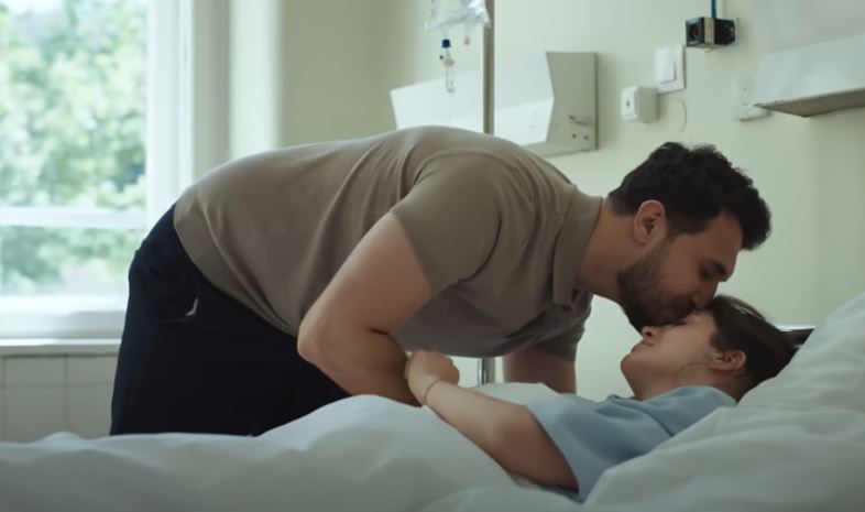  أحمد سليم يجمع بين الرومانسية والدراما في كليب "تستاهل اتعب لك" بتوقيع بتول عرفة